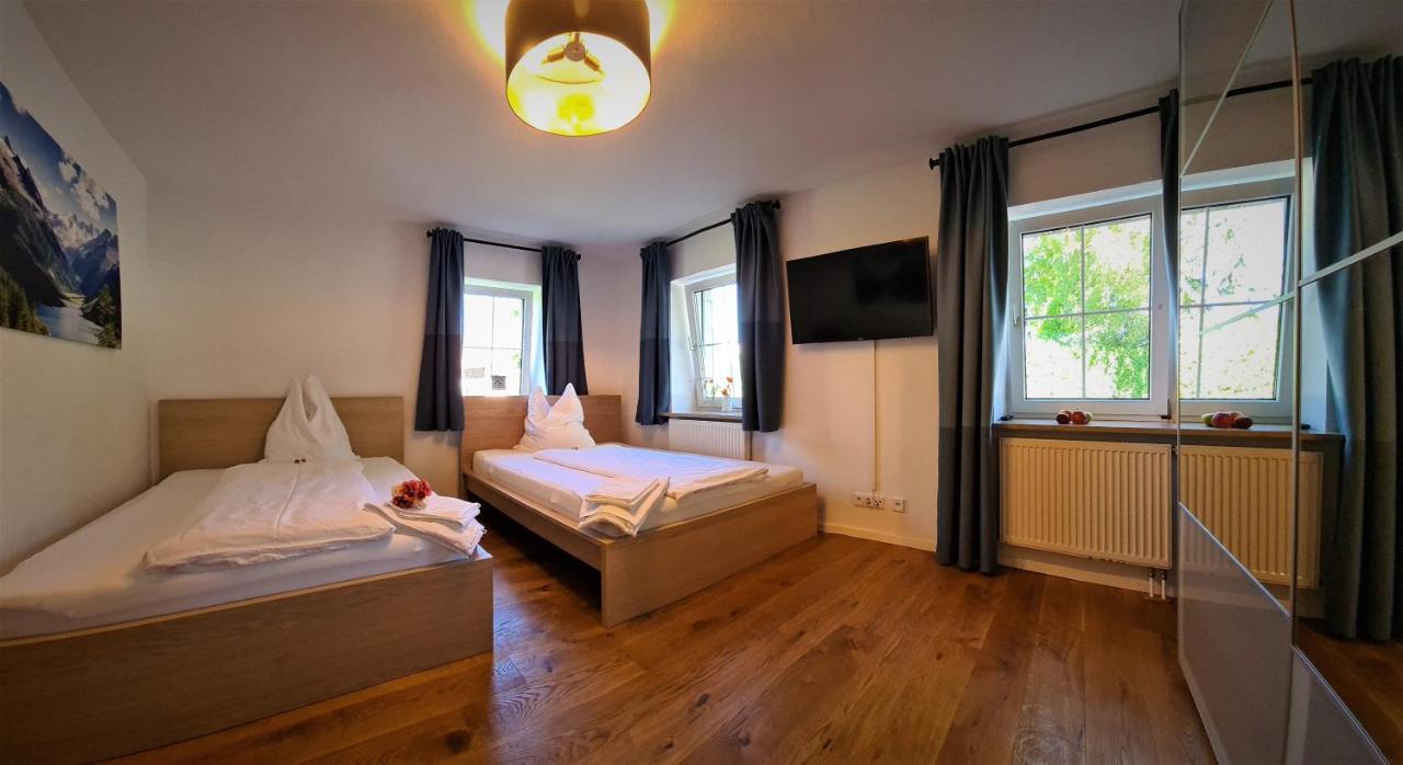 Gaestehaus Kirmerschneiderhof Bei Erding Berglern Bagian luar foto
